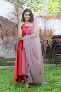 Telugu Actress Hrithika Srinivas Pictures