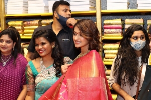 Actress Ileana launches Mugdha Art Studio Vizag Photos