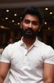 Hero Atharva @ Imaikka Nodigal Thanks Giving Meet Stills