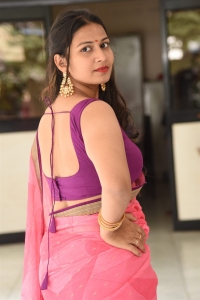 Actress Inaya Sultana Photos @ Prasanna Bhumi Entertainments Movie Opening