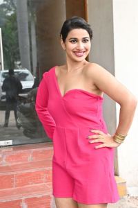 Actress Inaya Sultana Pics @ Shivam Bhaje Movie Success Meet