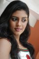 Iniya Cute Photo Shoot Stills