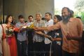 Inji Idupazhagi Movie Pooja Stills