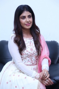 Kondaa Movie Actress Irra Mor Interview Pictures