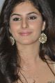 Actress Isha Talwar Cute Face Close Up Images