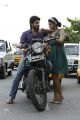 Harish Kalyan, Shilpa Manjunath in Ispade Rajavum Idhaya Raniyum HD Images