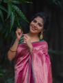 Actress Aishwarya Menon Saree Photoshoot Pictures HD