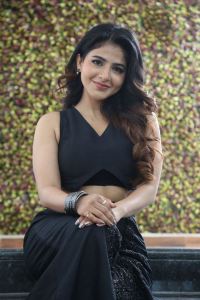 Actress Iswarya Menon Photos @ Bhaje Vaayu Vegam Movie Interview