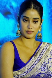 Mili Movie Actress Janhavi Kapoor Saree Pics