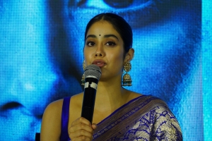 Mili Movie Actress Janhavi Kapoor Saree Pics