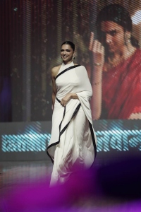 Actress Deepika Padukone @ Jawan Movie Success Press Conference Photos