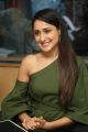 Heroine Pragya Jaiswal @ Jaya Janaki Nayaka Team at Radio City Photos