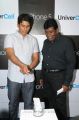 Actor Jiiva launches iPhone 5 Photos
