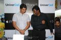 Actor Jiiva launches Apple iPhone 5 Photos