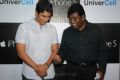 Actor Jeeva launches Apple iPhone 5 Photos