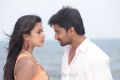 Amala Paul, Nani in Jenda Pai Kapiraju Movie Stills