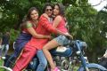 Ashwini, Jeevan, Sakshi Agarwal in Jeyikkira Kuthira Movie Stills in Jeyikkira Kuthira Movie Stills