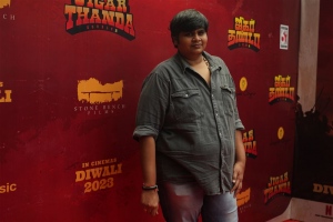 Karthik Subbaraj @ Jigarthanda DoubleX Press Meet Stills