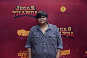 Karthik Subbaraj @ Jigarthanda DoubleX Press Meet Stills