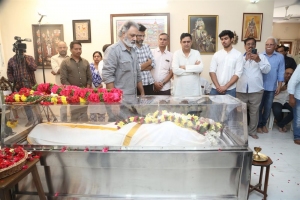 Celebs Pay Last Respects to Director K Viswanath Photos