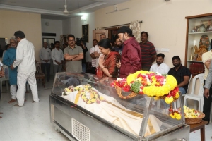 Jeevitha, Rajasekhar Pay Last Respects to Director K Viswanath Photos