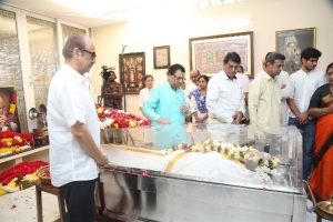 Celebs Pay Last Respects to Director K Viswanath Photos