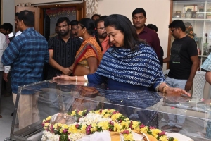 Radhika Pay Last Respects to Director K Viswanath Photos