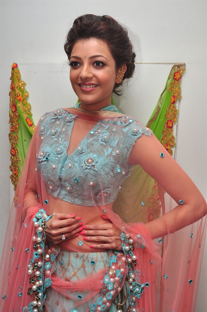 Pin by akhilavutukuri on Dresses | Bridal lehenga blouse design, Lehenga  style saree, Pink half sarees