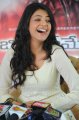 Kajal Agarwal Cute Smile Images