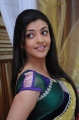 Kajal Agarwal Saree Pics Photos in Mr Perfect