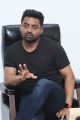 Naa Nuvve Movie Hero Kalyan Ram Interview Photos