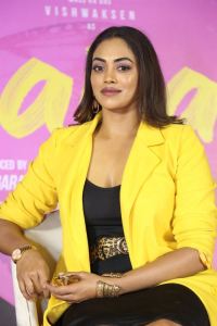 Kamakshi Bhaskarla New Stills @ Laila Trailer Launch