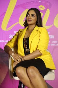 Kamakshi Bhaskarla New Stills @ Laila Trailer Launch