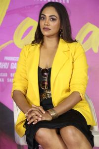 Kamakshi Bhaskarla New Stills @ Laila Trailer Launch