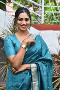 Actress Kamakshi Bhaskarla Saree Images @ Laila Movie Opening