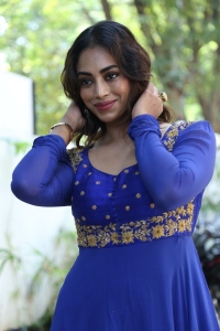 Polimera 2 Movie Actress Kamakshi Bhaskarla Photos