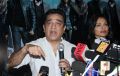 Kamal Haasan and Pooja Kumar at the Vishwaroopam Press conference