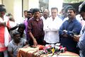 Kamal Hassan meets Seeman Photos