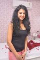 Actress Kamna Jethmalani in Sleevless Black and Pink Dress Photos