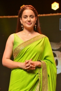 Actress Kangana Ranaut Pictures @ Thalaivi Pre Release Event