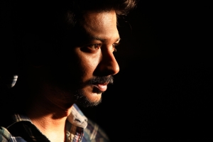 Actor Udhayanidhi Stalin in Kannai Nambathey Movie HD Images