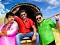 Vivek, TarunGopi, Karan in Kanniyum Kaalaiyum Sema Kadhal Latest Stills