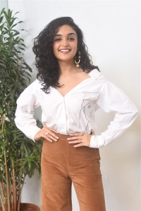 Actress Kashish Khan Photos @ Anubhavinchu Raja Movie Interview