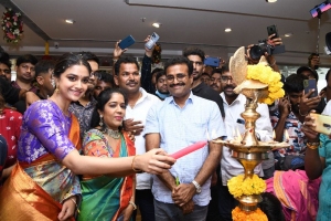 Actress Keerthy Suresh @ CMR Shopping Mall Mahbubnagar Launch Photos