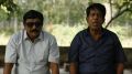 R Sundarrajan, RV Udayakumar in Kelmbitangaya Kelambitangaya Tamil Movie Stills