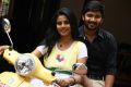 Abhi, Gayathri in Kerala Nattilam Pengaludane Tamil Movie Stills