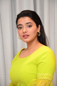 Actress Ketika Sharma Latest Pics in Green Yellow Dress