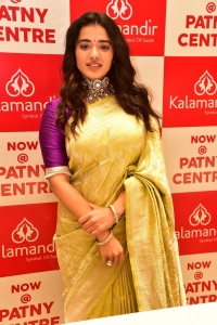 Actress Ketika Sharma Silk Saree Photos @ Kalamandir Showroom