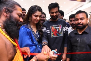 Vaishnav Tej, Krithi Shetty Launches KLM Shopping Mall Gajuwaka Vizag Photos