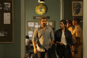 Vijay Antony, Ritika Singh in Kolai Movie Stills HD